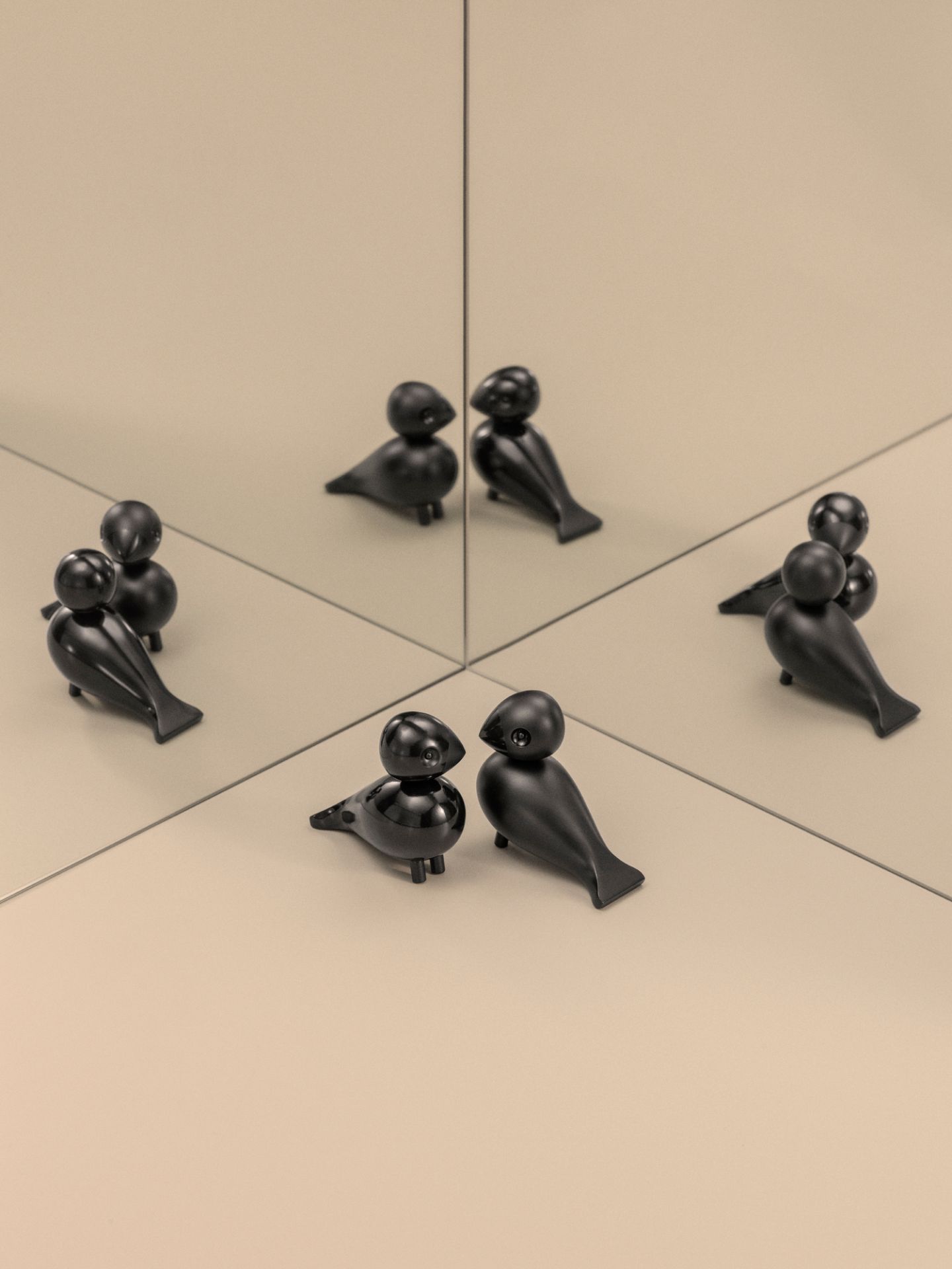 Lovebirds black wooden figures Kay Bojesen