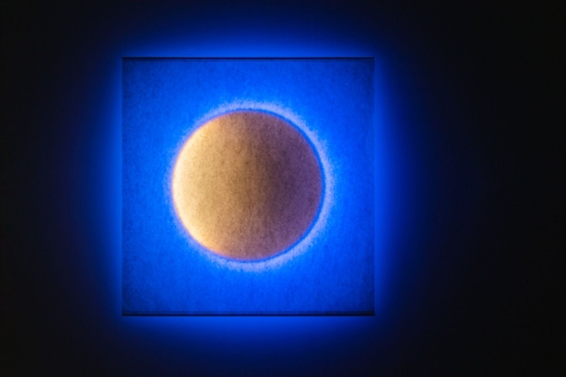 Moodmoon Square Wall Light Ingo Maurer