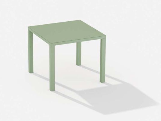 Easy Outdoor table Fast