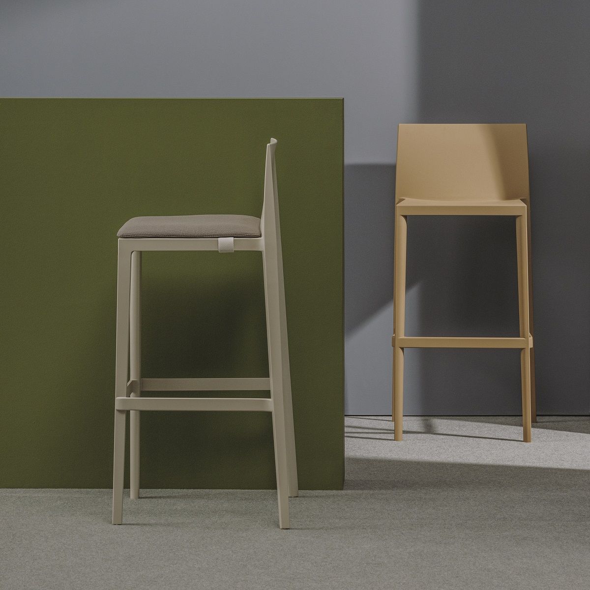 Sail BQ1250 Barstool Barstool Andreu World