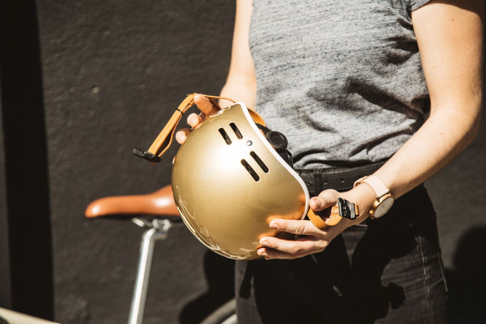 Heritage Helmet Stay Gold L Thousand SINGLE PIECES