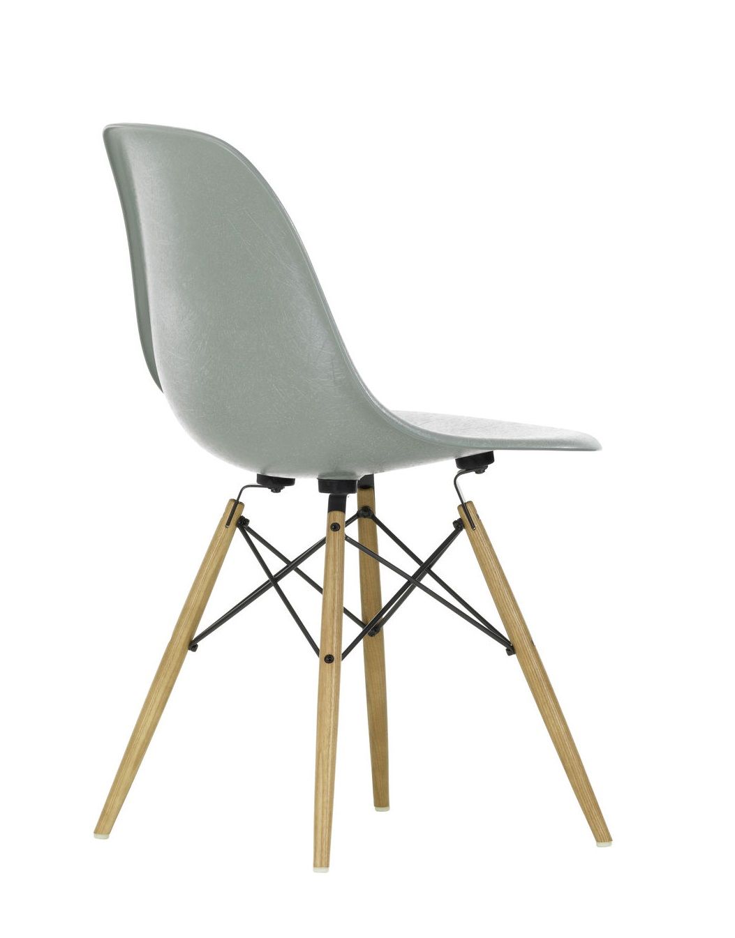 Eames Plastic Side Chair DSW Chair Vitra