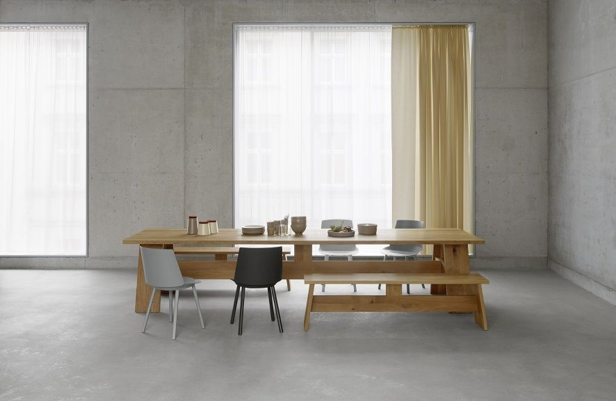 DC01 Fayland table oiled oak e15