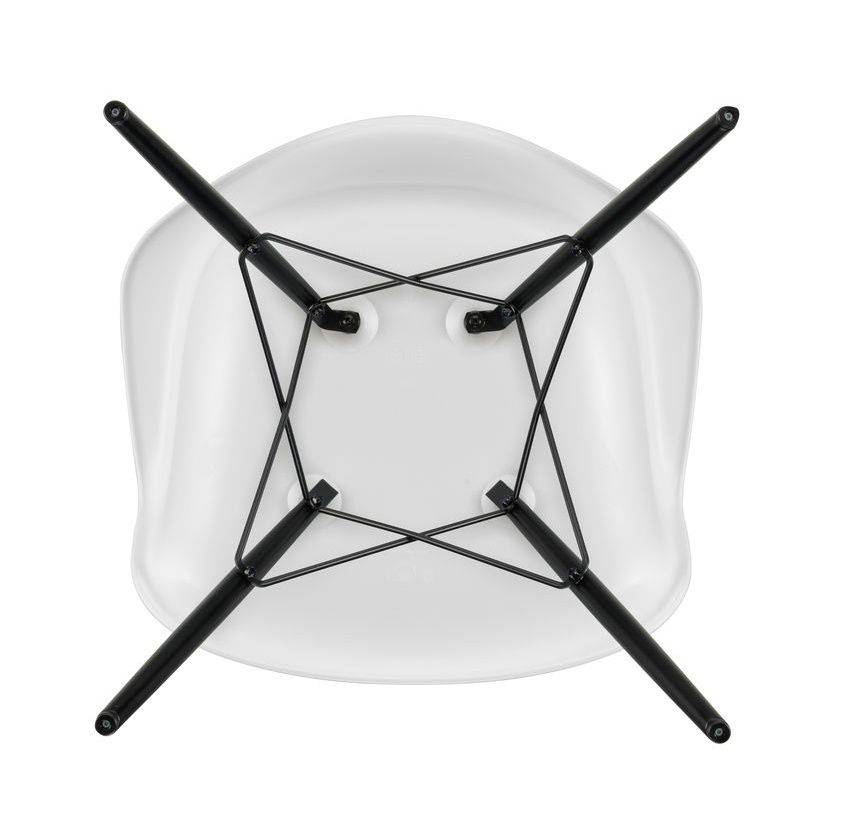 Eames Plastic Arm Chair DAW Chair Vitra