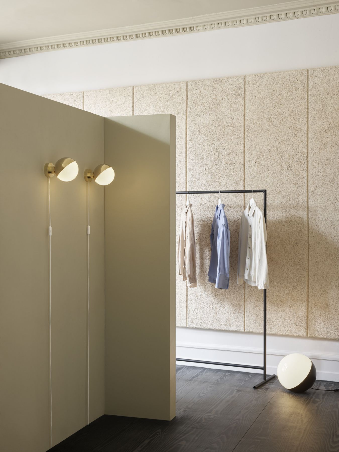 VL Studio Table / Floor lamp Louis Poulsen  