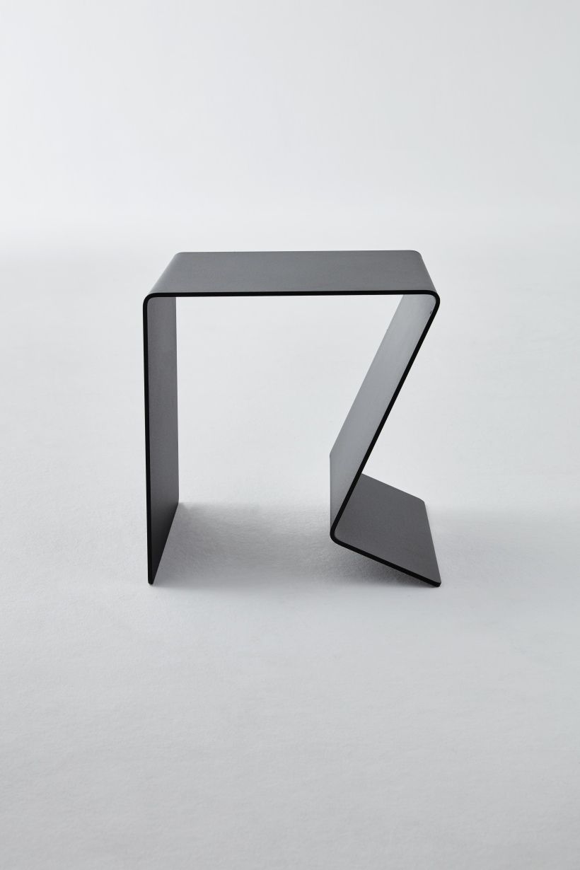 Buk side table Müller Möbelwerkstätten