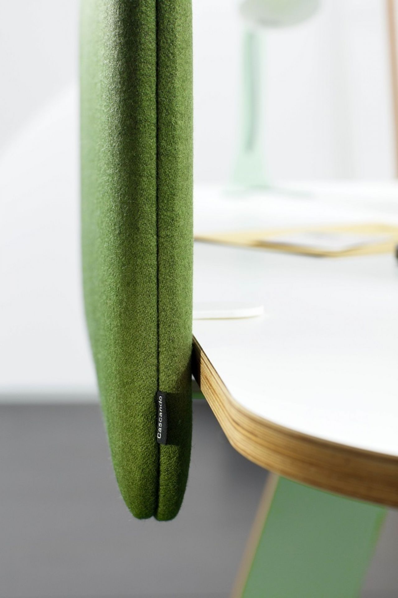 Pillow Desk Acoustic element Cascando