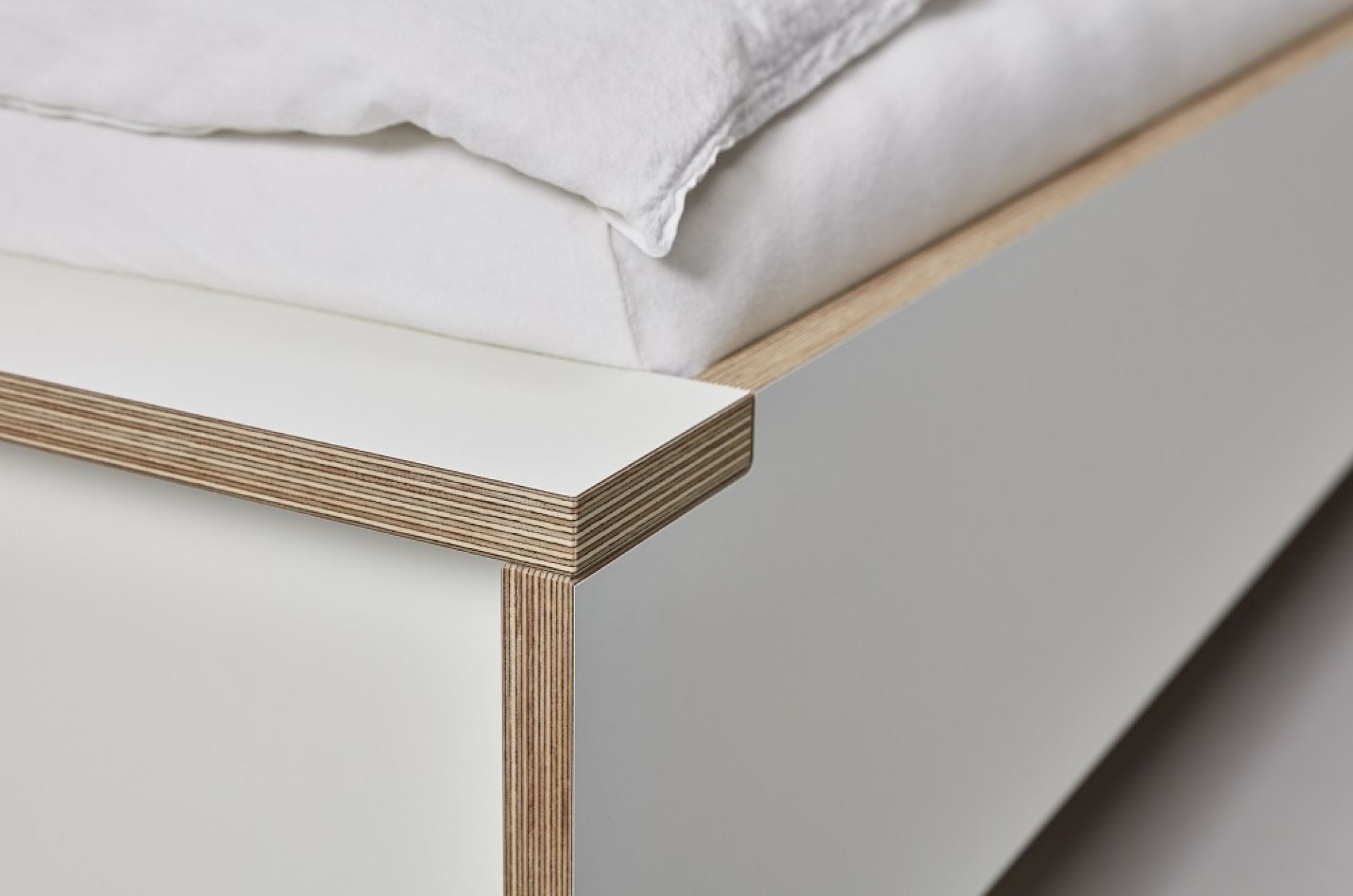 Flai single bed CPL Müller Möbelwerkstätten