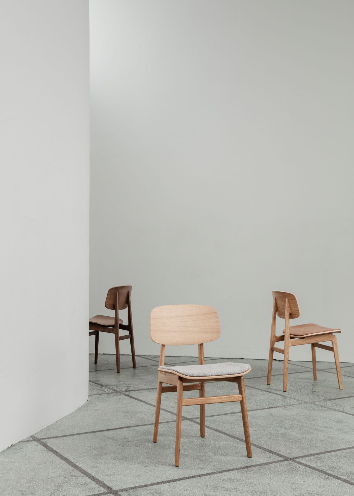 NY11 New York Dining Chair Upholstered Norr11 Natural oak Dunes Leather Camel