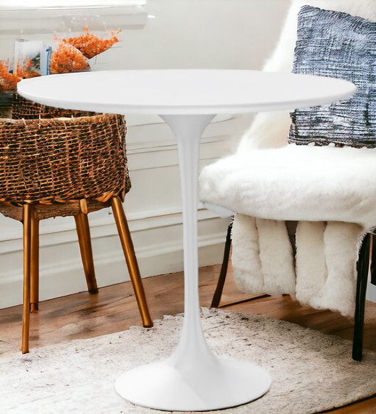 Saarinen oval side table / coffee table H 52 cm Knoll International  