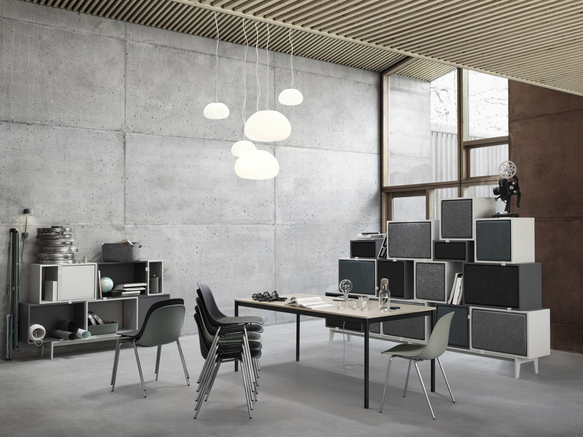 Fluid Pendant Lamp Large Muuto