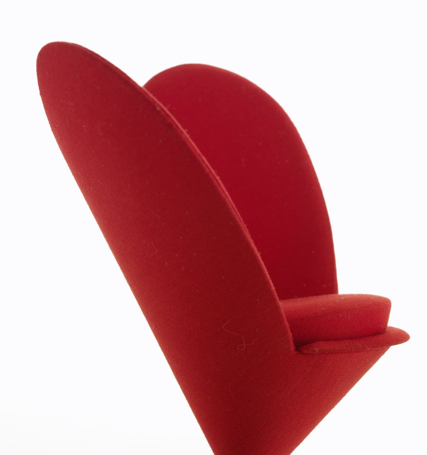 Heart-shaped Cone Chair [1959] miniature VITRA