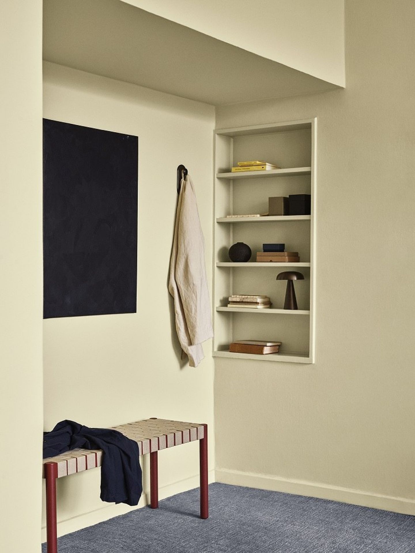 Betty TK4 / TK5 Bench AndTradition