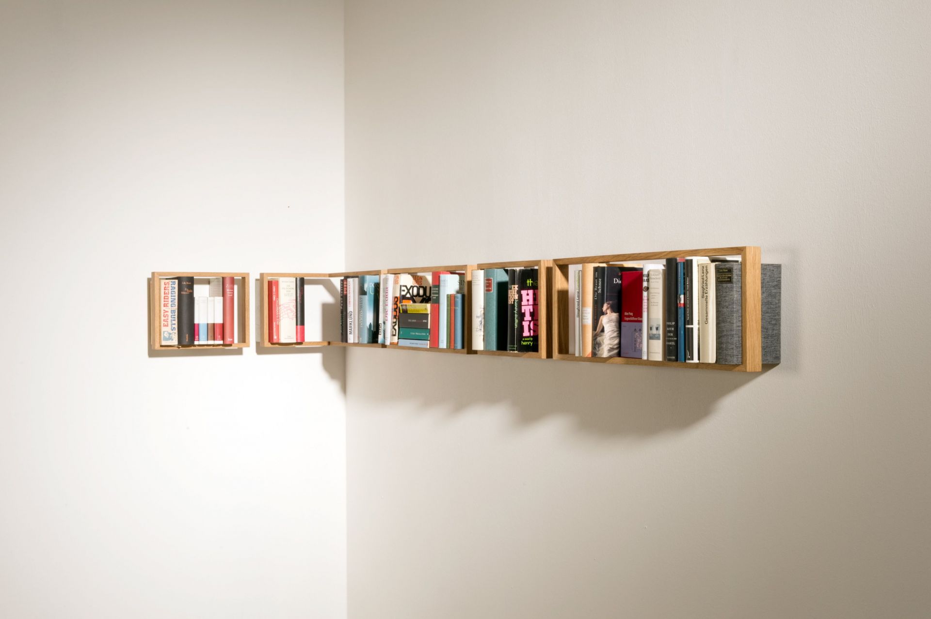 Shelf b-eck oak das kleine b