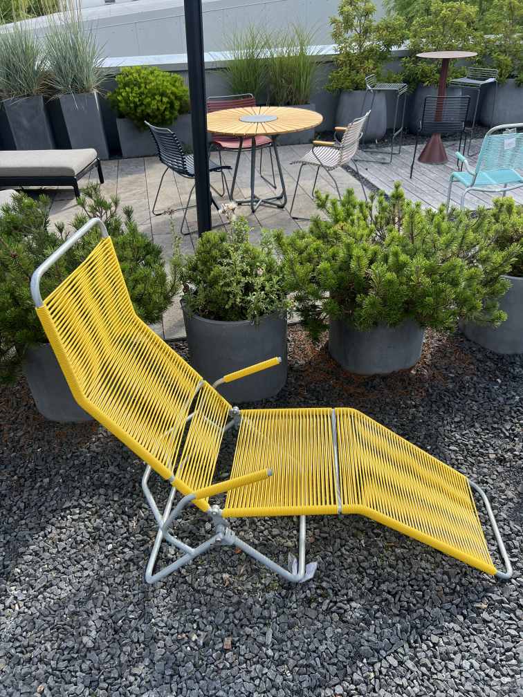 Altorfer deckchair outdoor yellow RAL 1023 Embru EXHIBITION PIECES