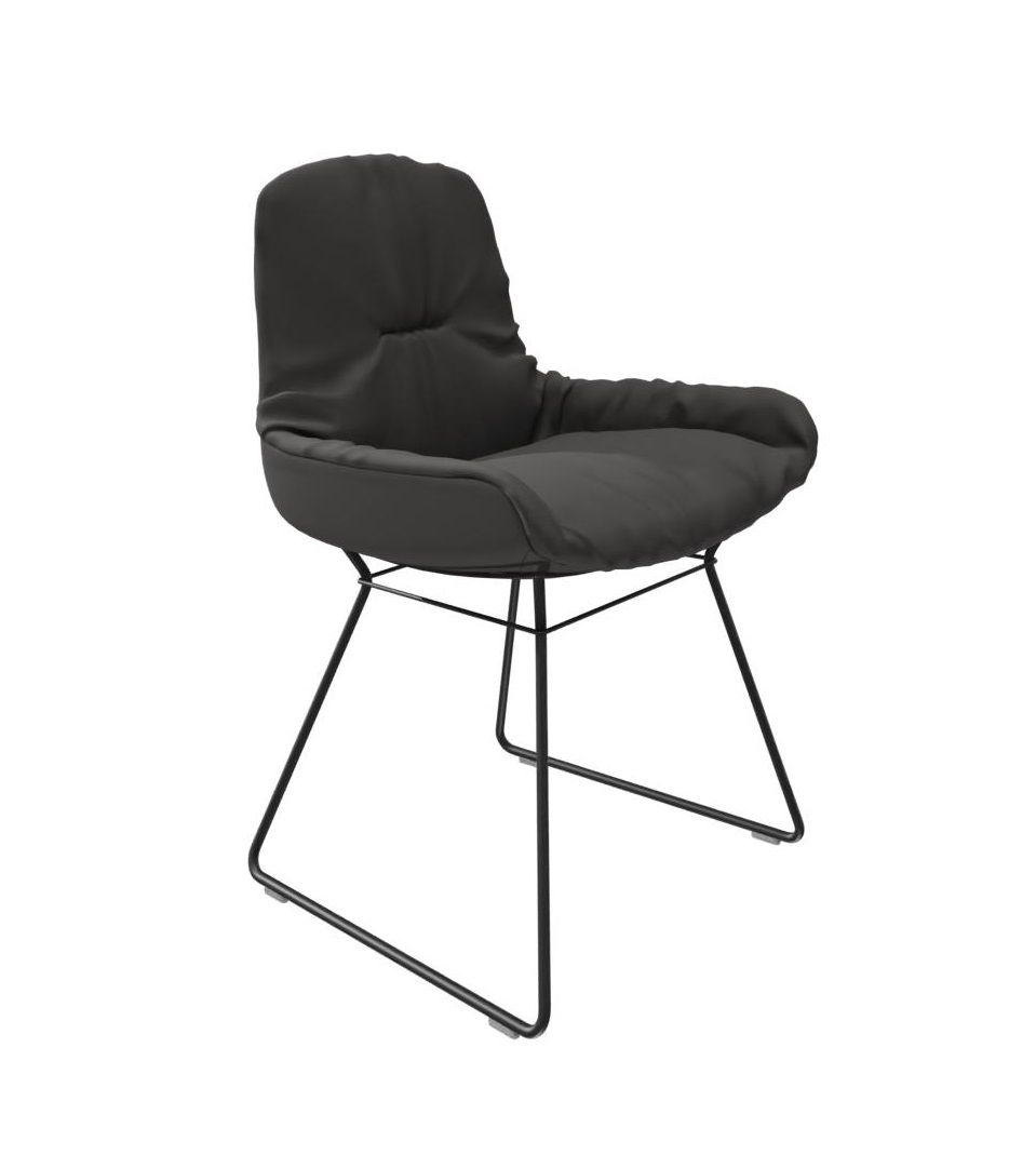 Leya chair low armrest leather Sahara Freifrau Manufaktur PREFERRED COMBINATION