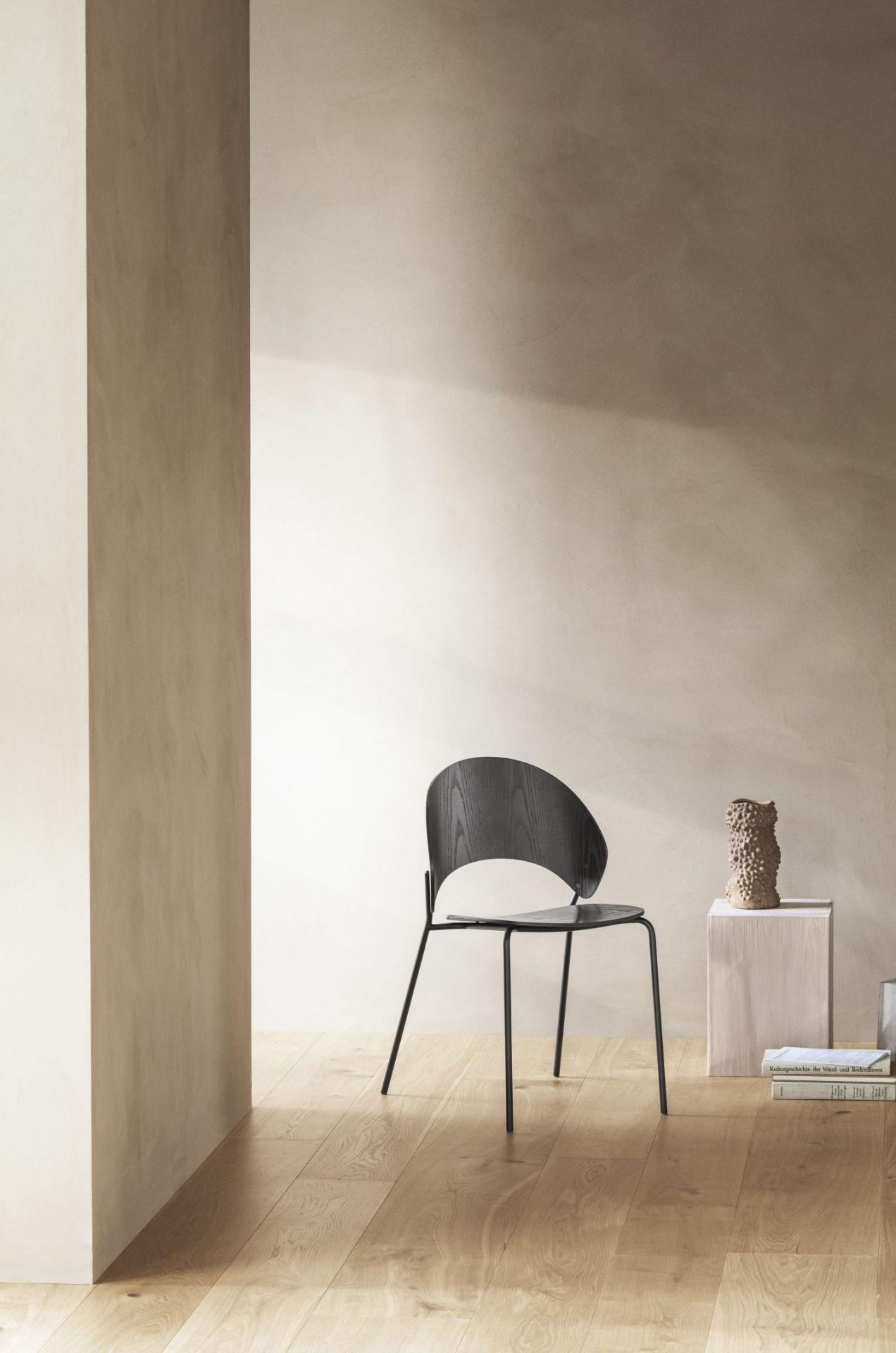 Dosina chair ash veneer black Eva Solo Dosina chair ash veneer black Eva Solo