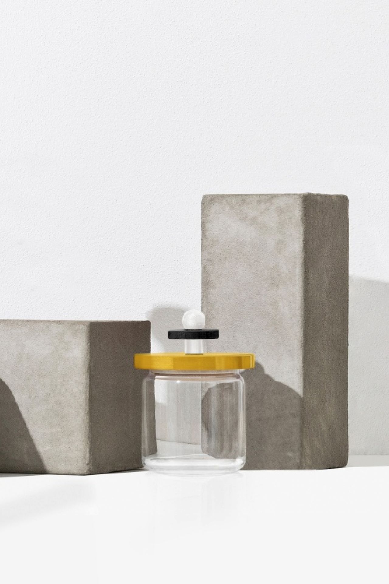 Kitchen jar ES16/75 H 17 cm Alessi Yellow, black and white SINGLE PIECES