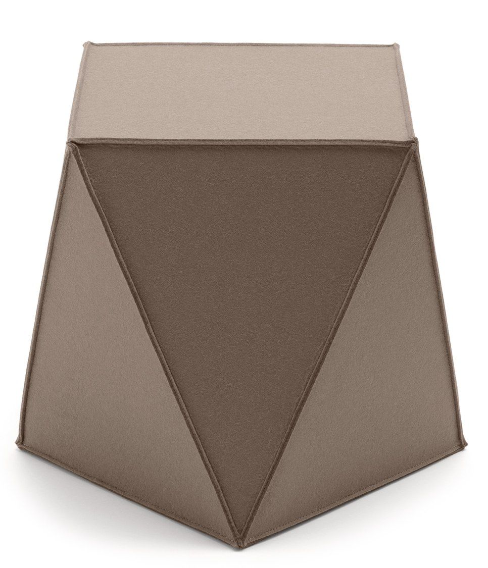 Brilli seating furniture Hey Sign