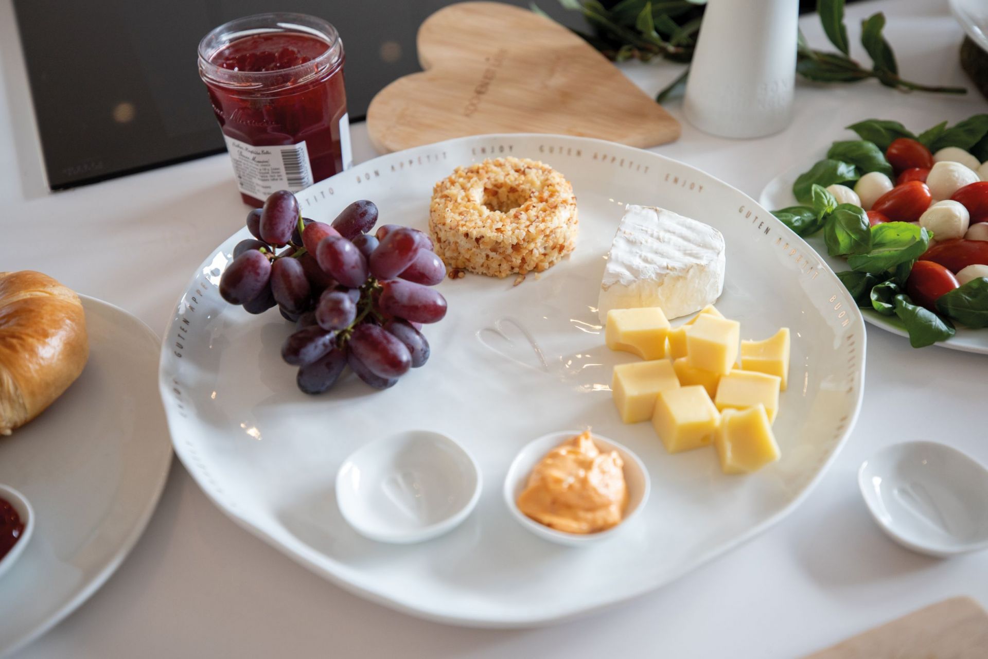 Enjoy your meal Plate Wheels