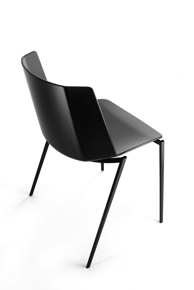 AÏKU Chair 4 Metal Legs Black MDF Italia