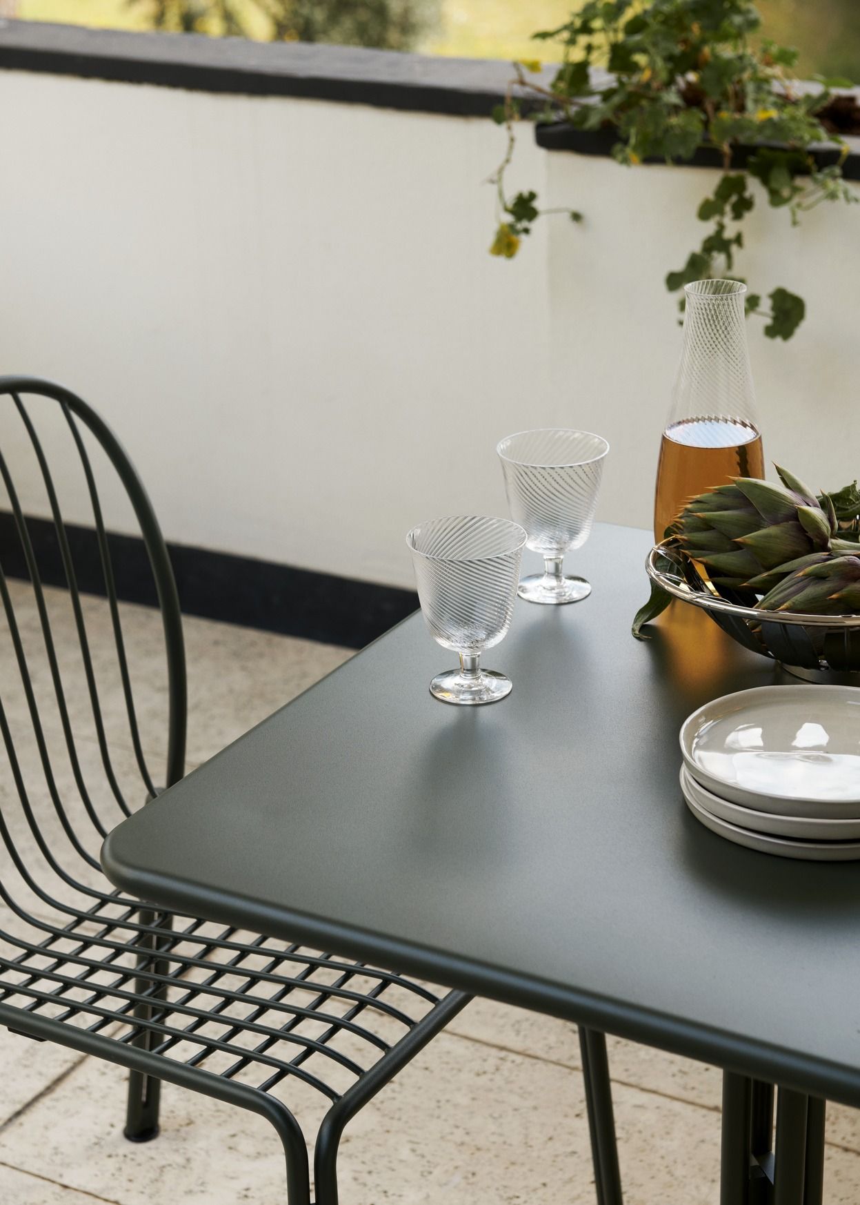Thorvald SC96 / SC97 Outdoor Café table AndTradition 