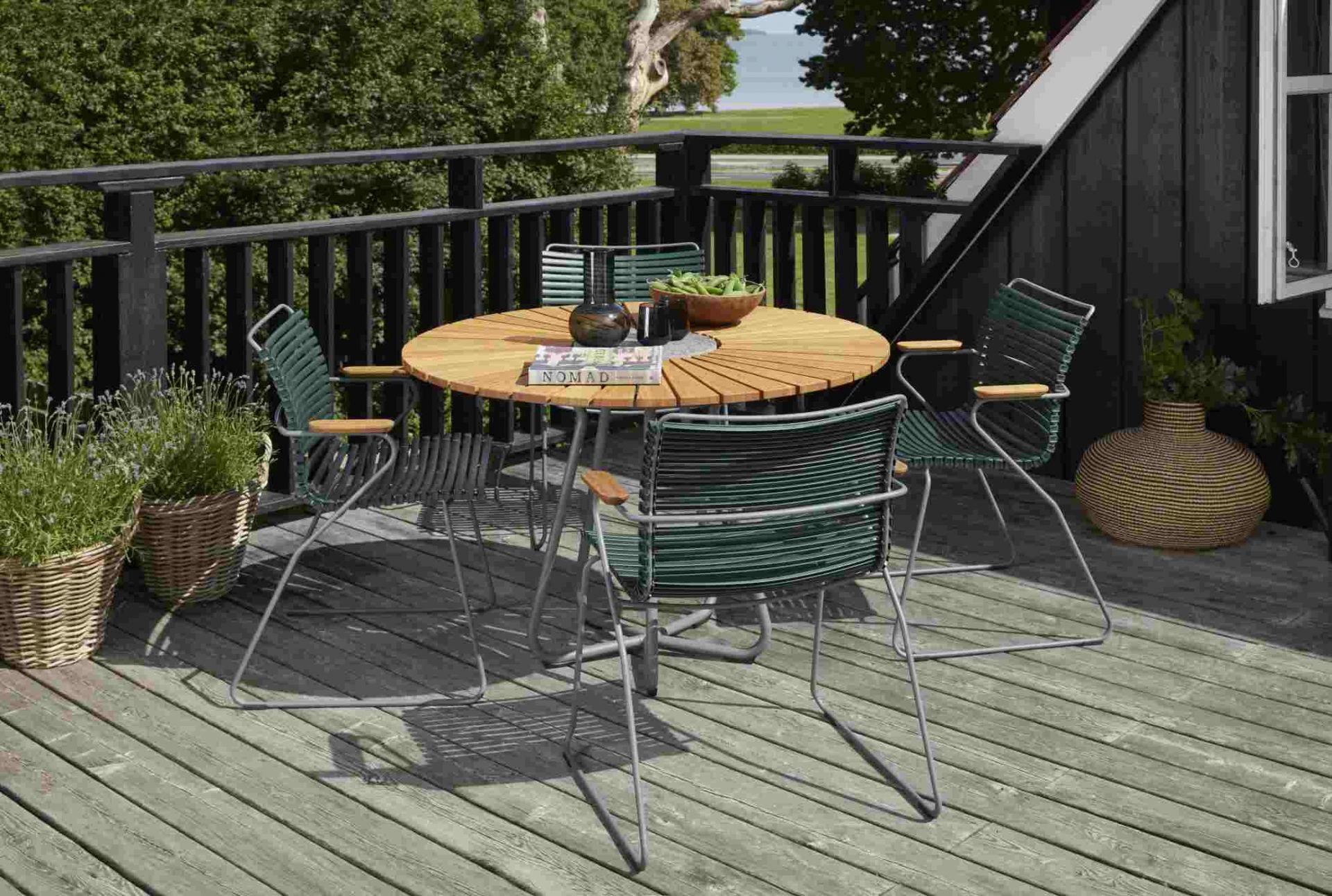 Click Chair with armrests Outdoor Houe