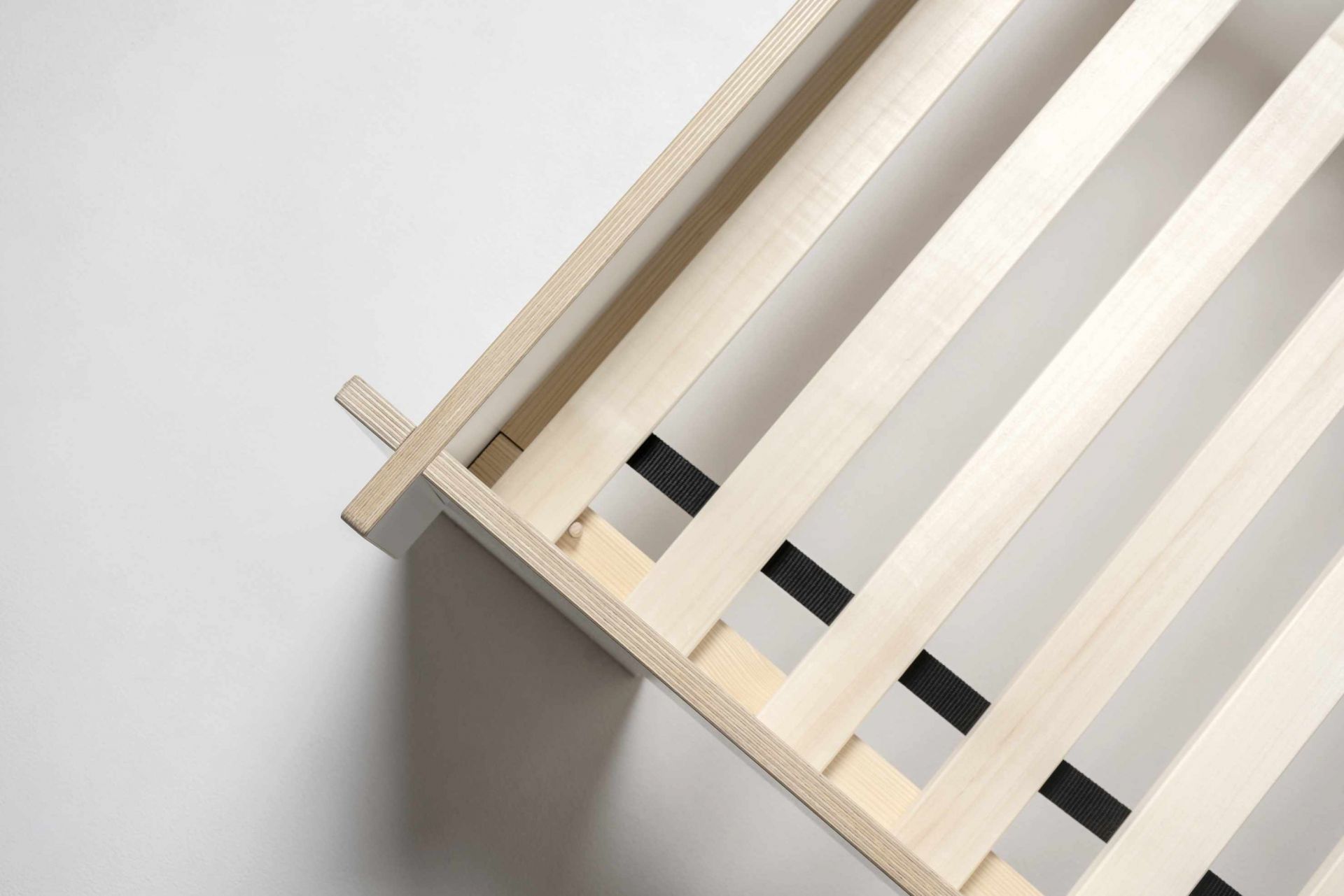 Roll-up slatted frame solid wood Nils Holger Moormann
