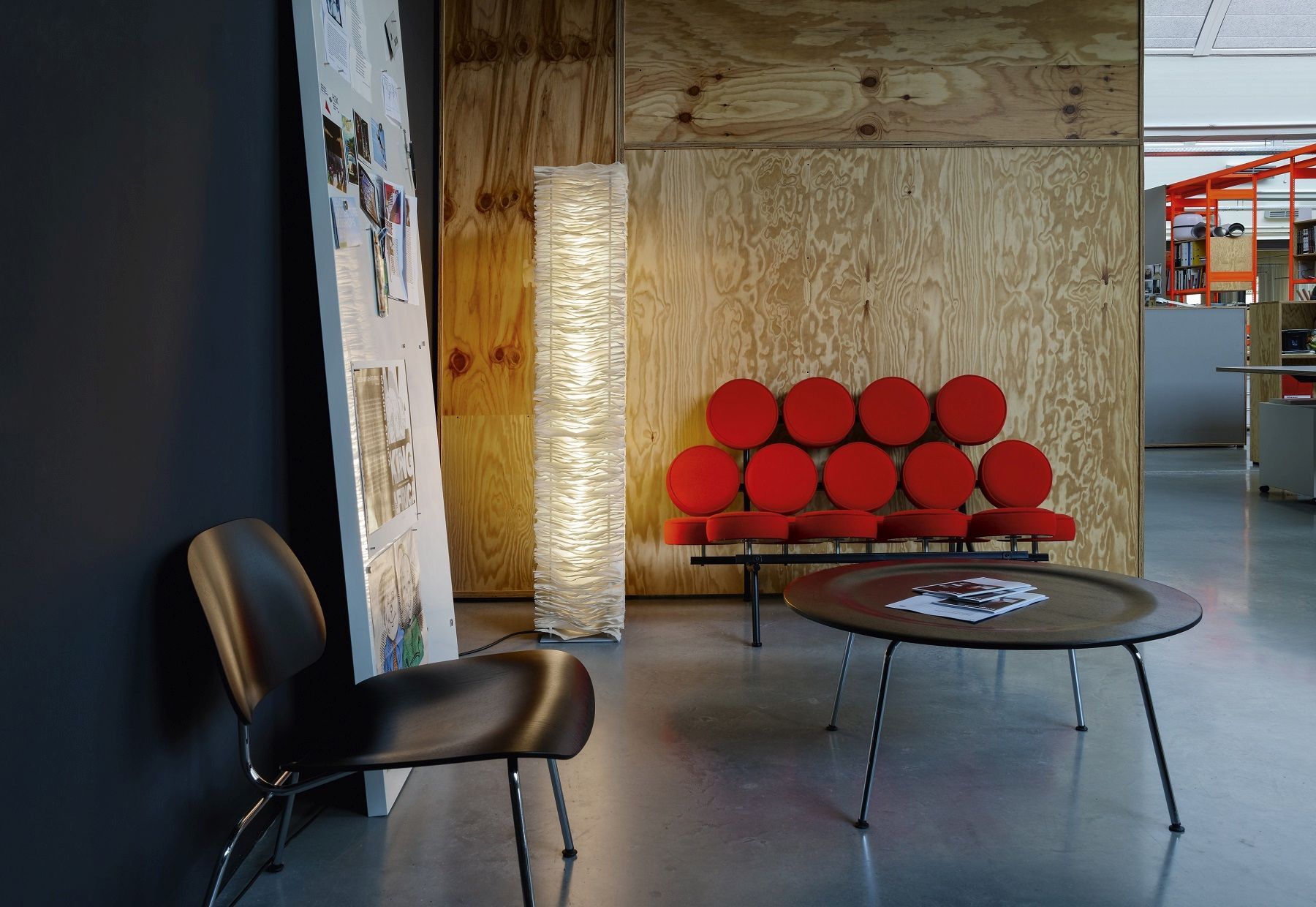 One by one Floor lamp Belux