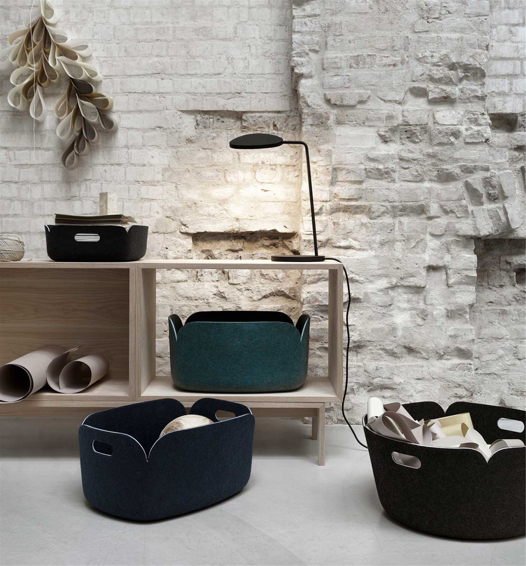 Leaf Table Lamp Muuto