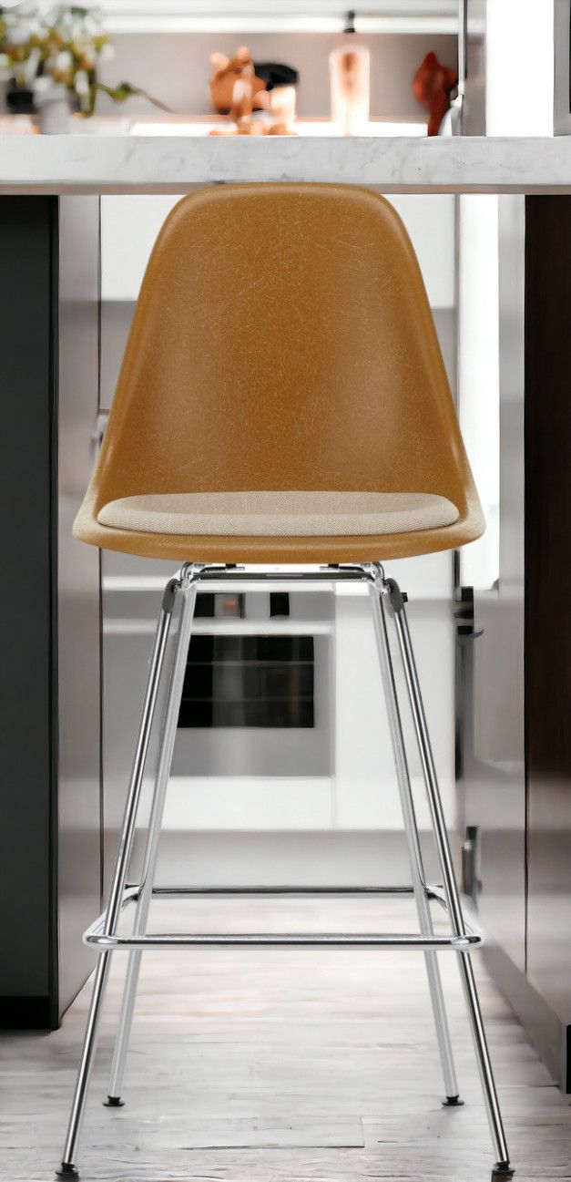 Eames Fibreglass Bar Stool Medium Bar stool with seat cushion Vitra