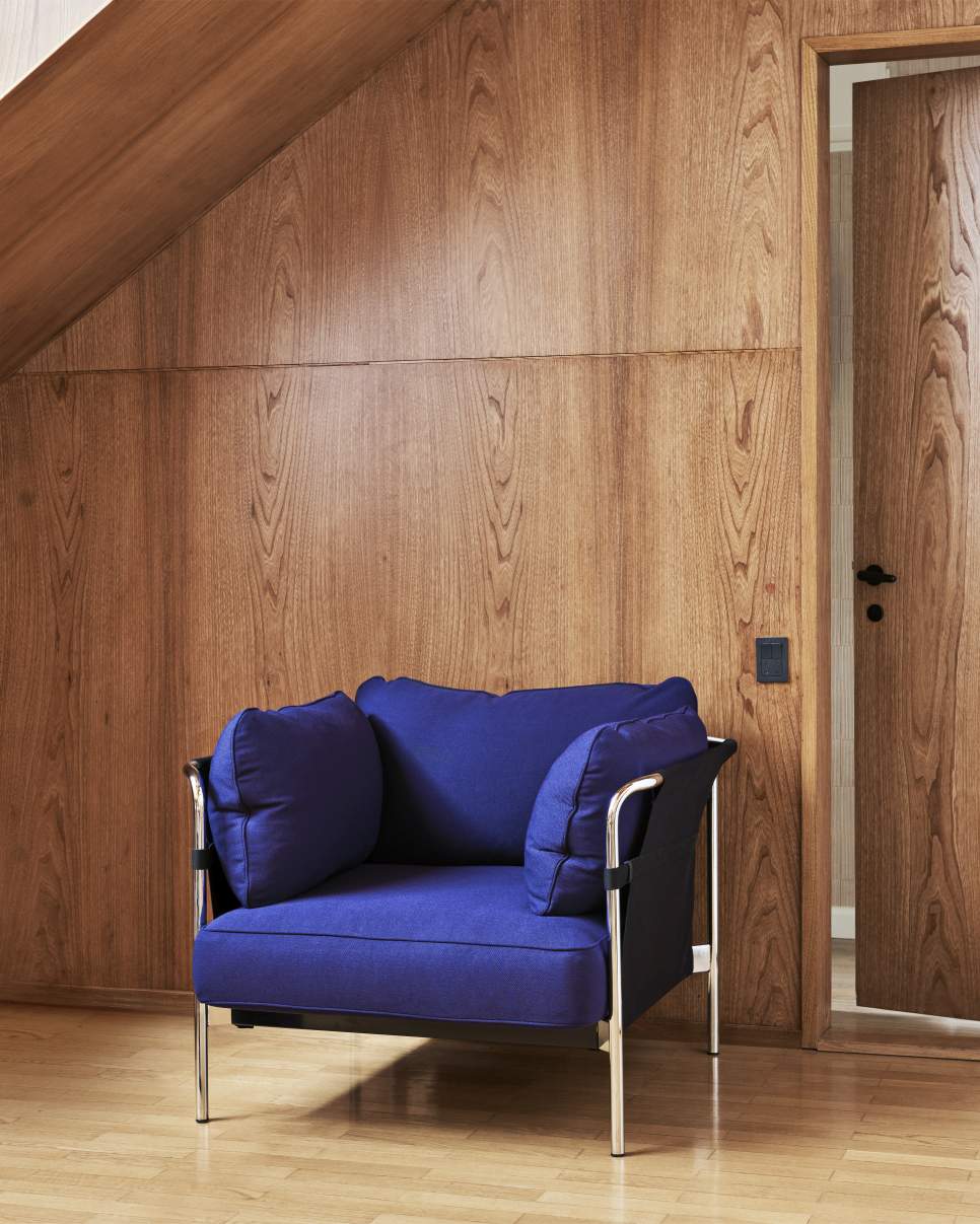 Can armchair Hay