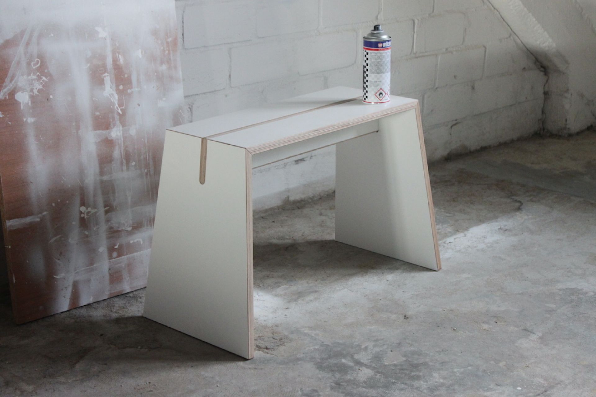 Tojo Stubenhocker Stool Tojo
