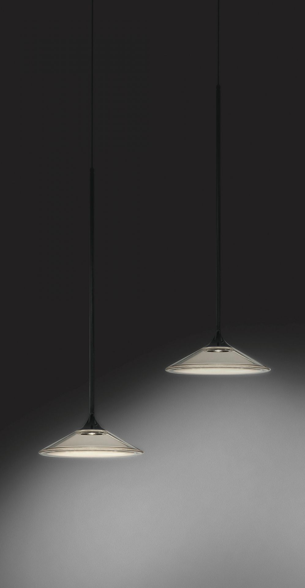 Orsa 21 pendant lamp black Artemide