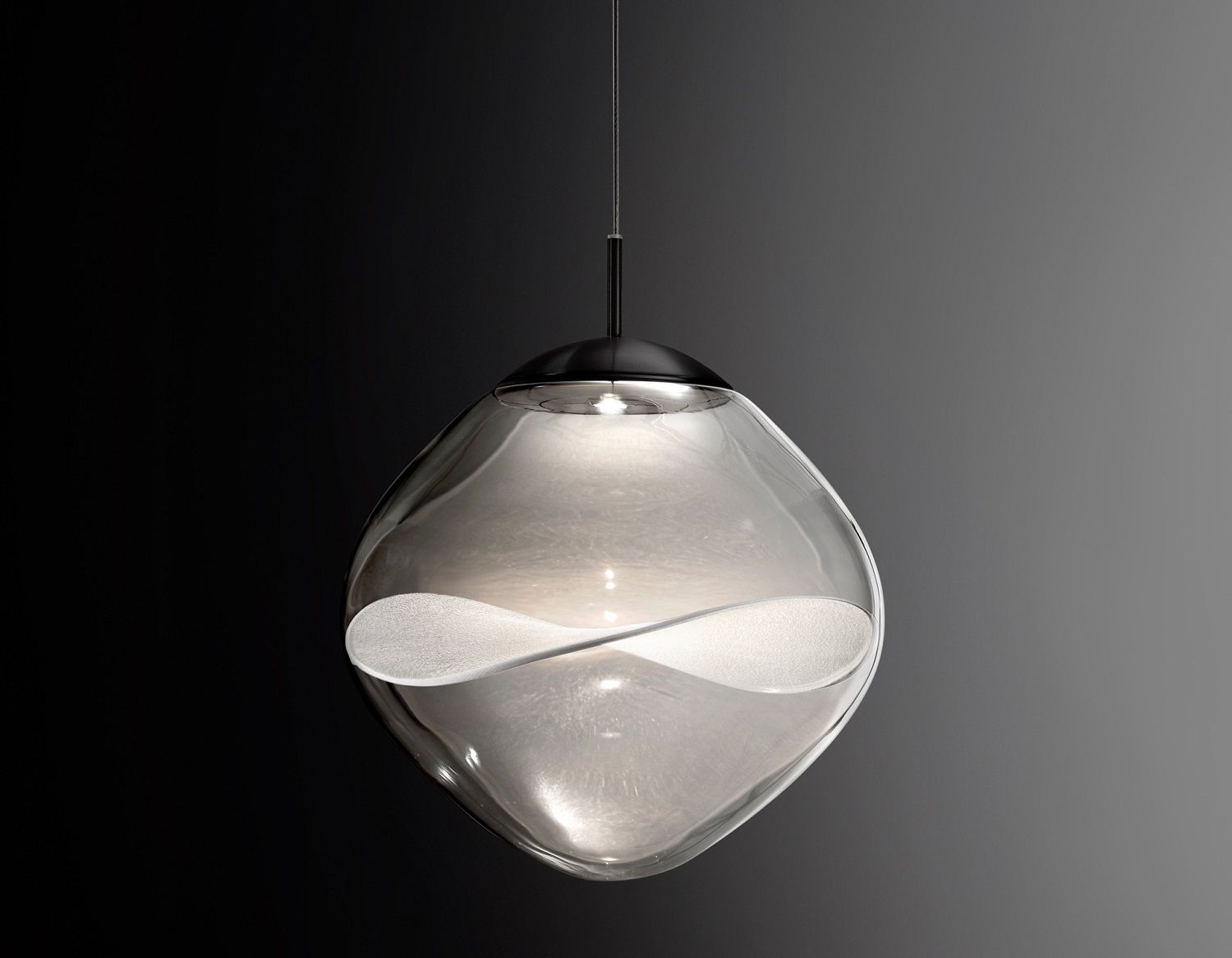 Aether Suspension lamp Pendant light Lumina