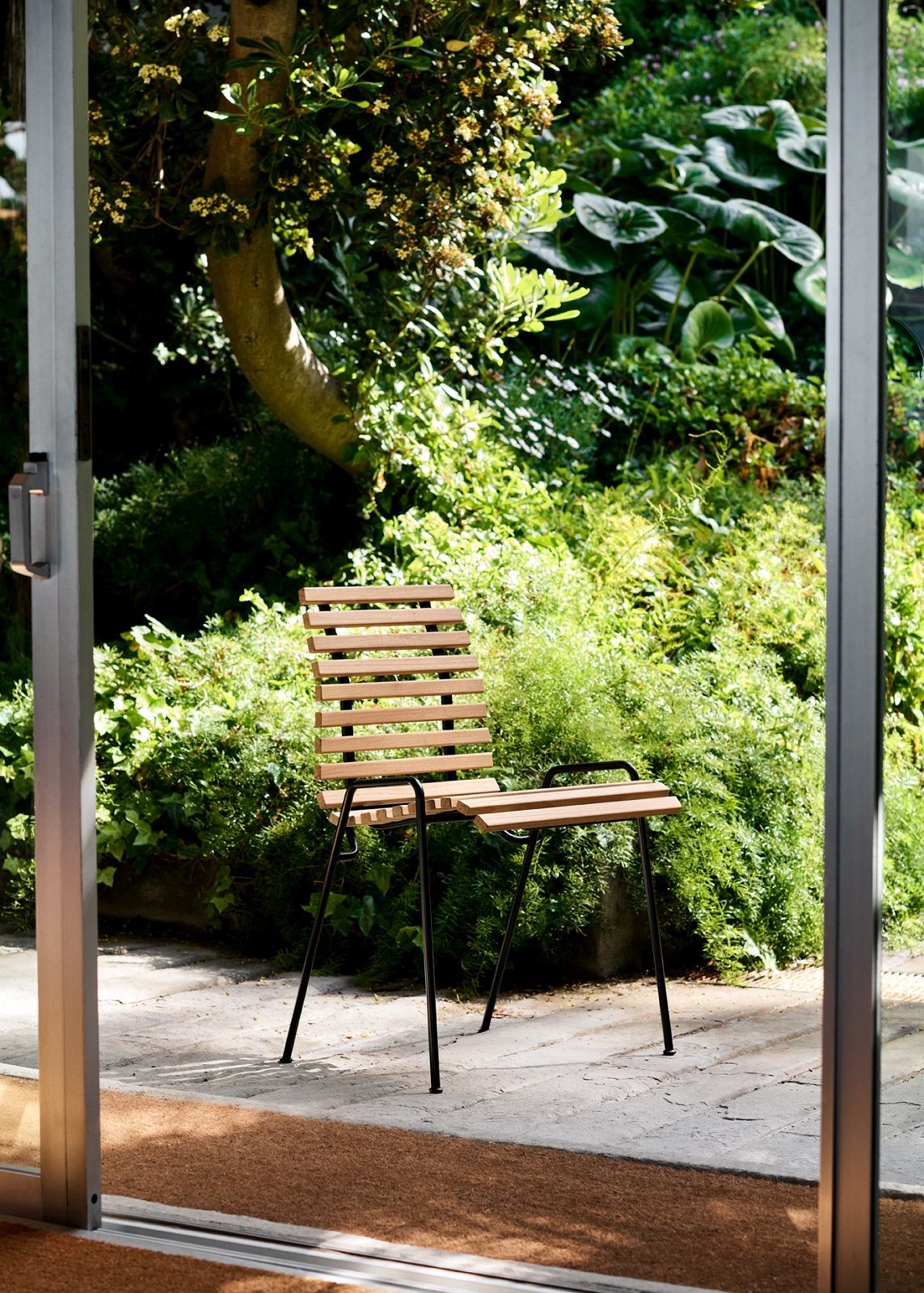 RFH Robin Day RD4 Outdoor Dining Chair Dining Chair AndTradition