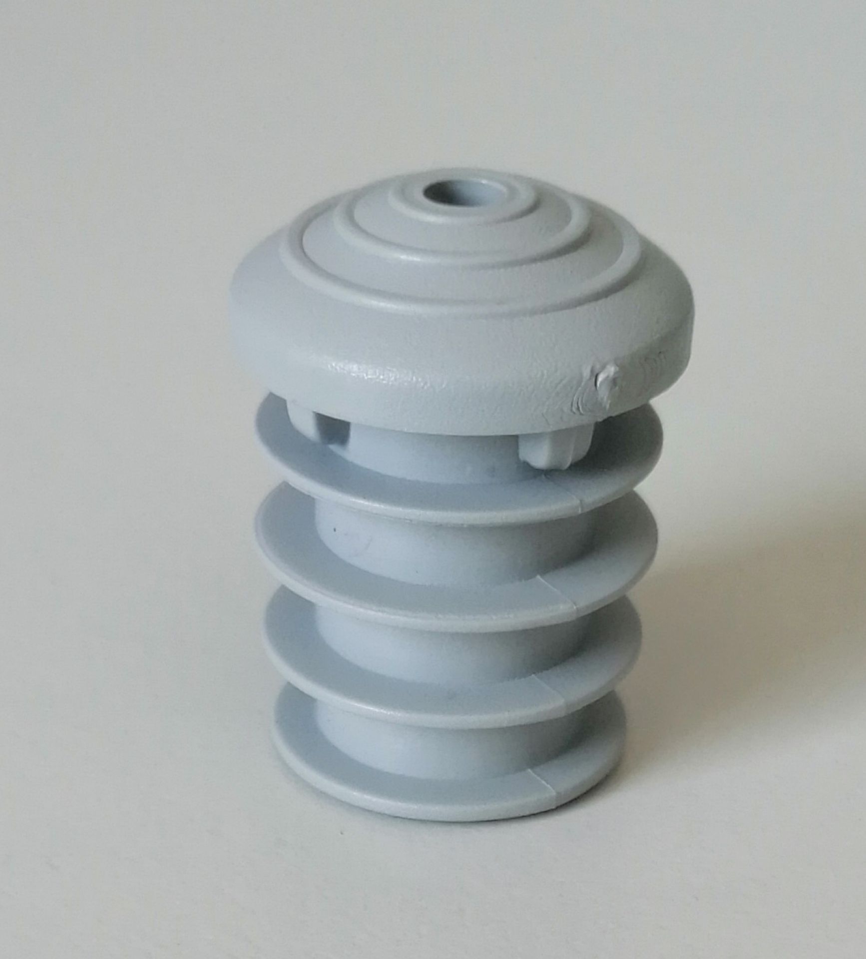 Breeze Plastic Gliders Segis