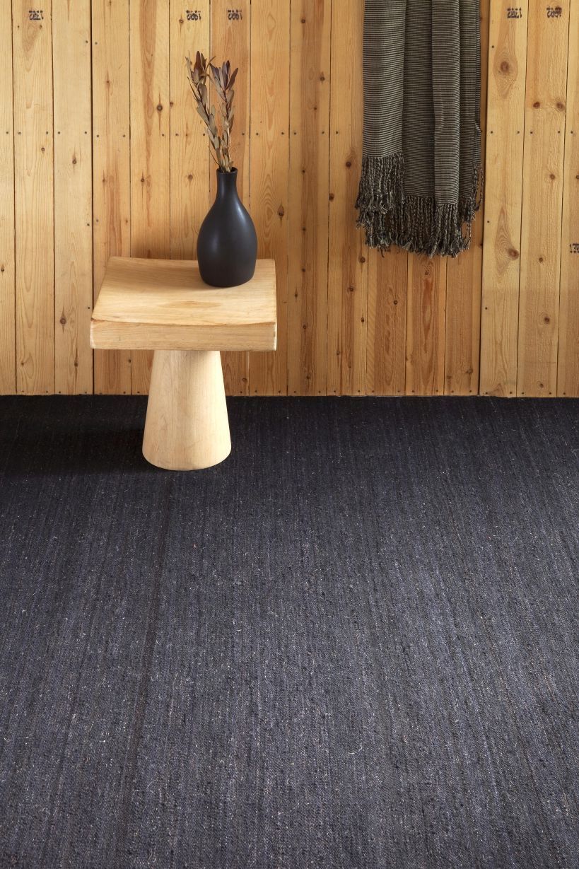 Nomad Rug grey 250x350cm Nanimarquina