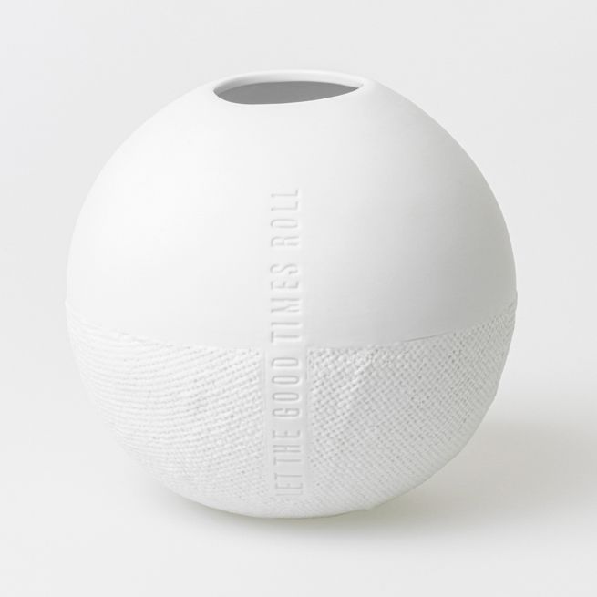 Formsprache Vase Let the Good Times Roll Wheels 
