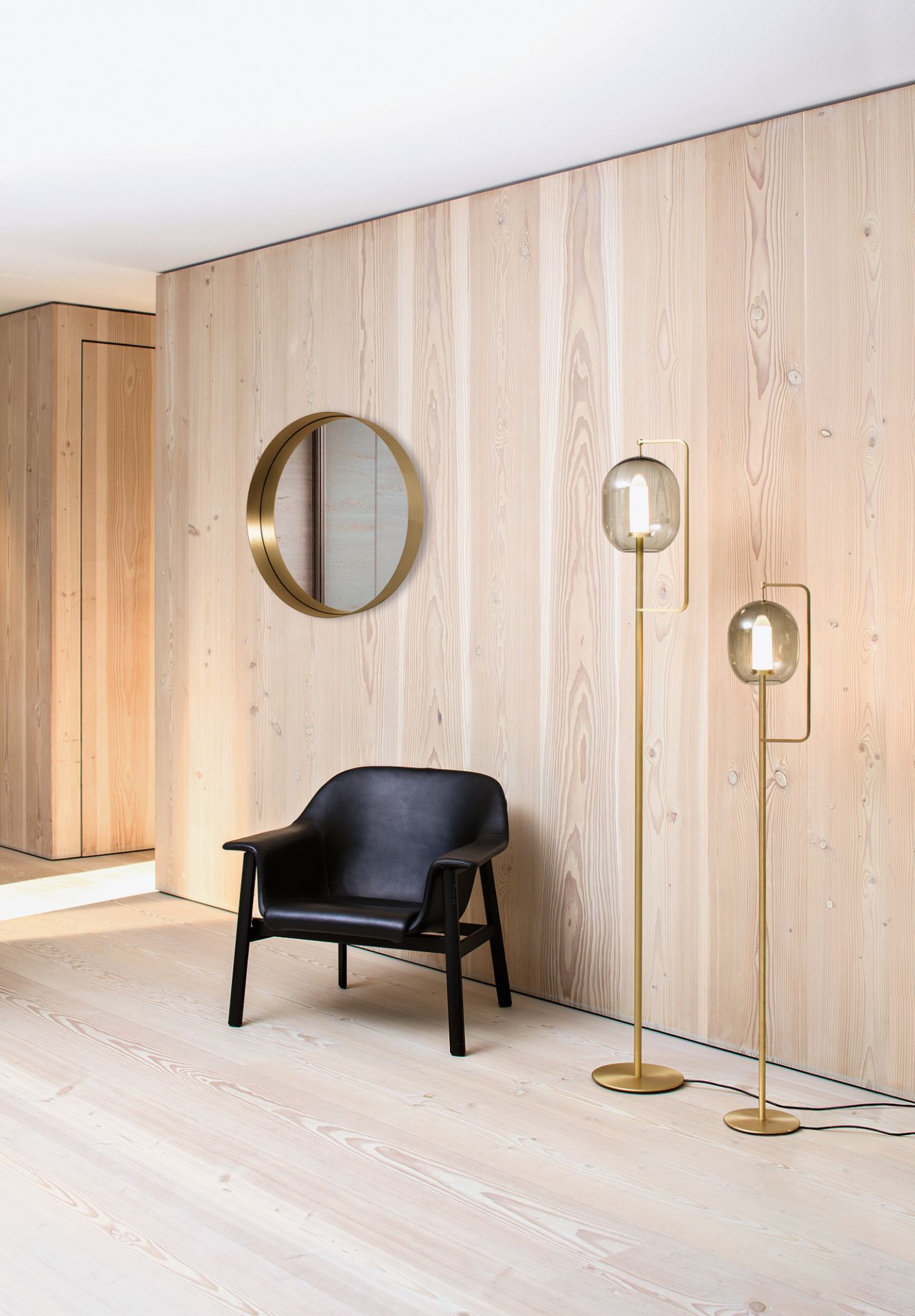 Cypris Mirror brass natural Classicon