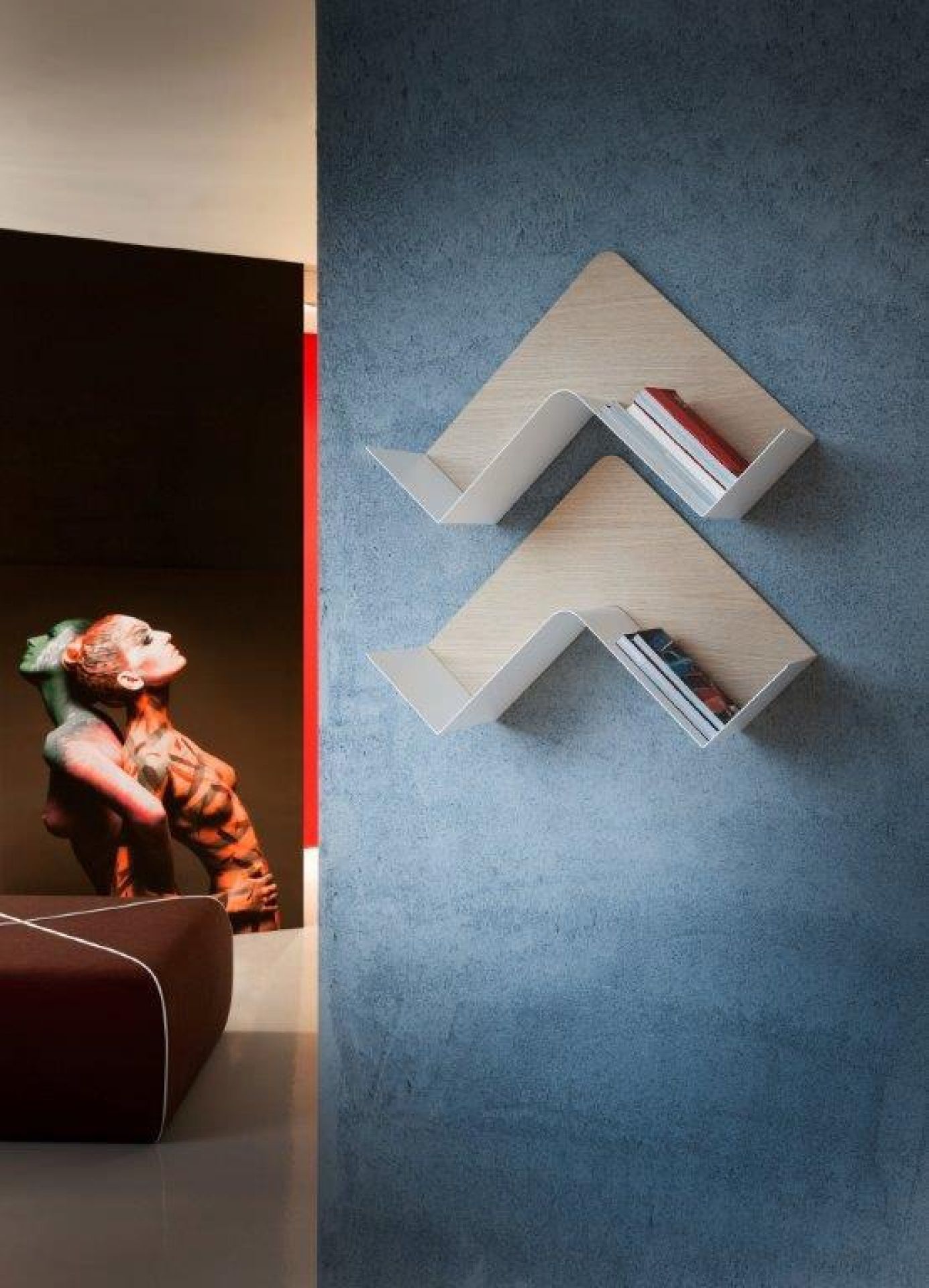 Fishbone wall shelf B-Line