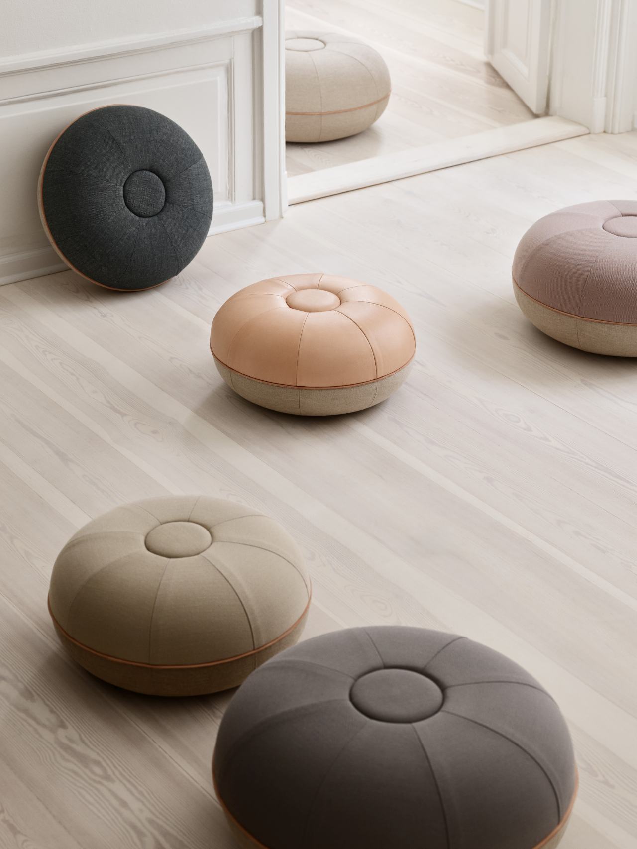 Pouf Small Stool Fritz Hansen