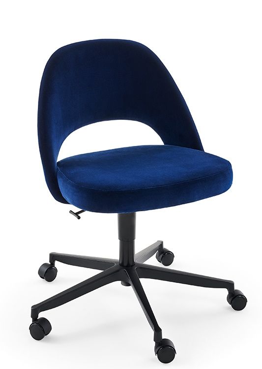 Saarinen Relax Conference Chair 5-Star Swivel Base without Armrest Knoll Interntional 
