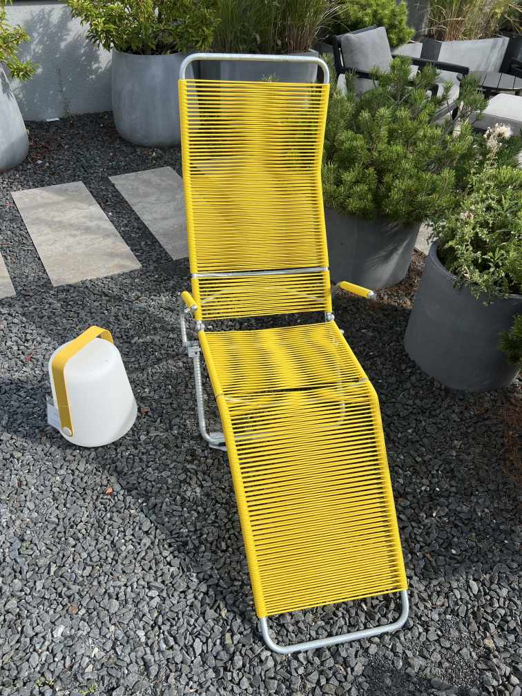 Altorfer deckchair outdoor yellow RAL 1023 Embru EXHIBITION PIECES