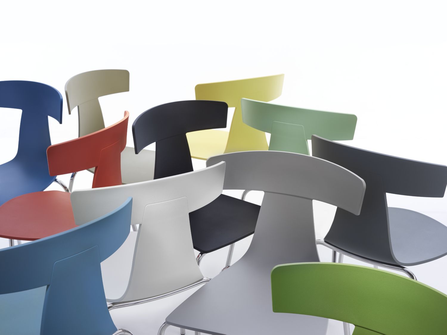Remo Plastic Chair Plank plastic chair