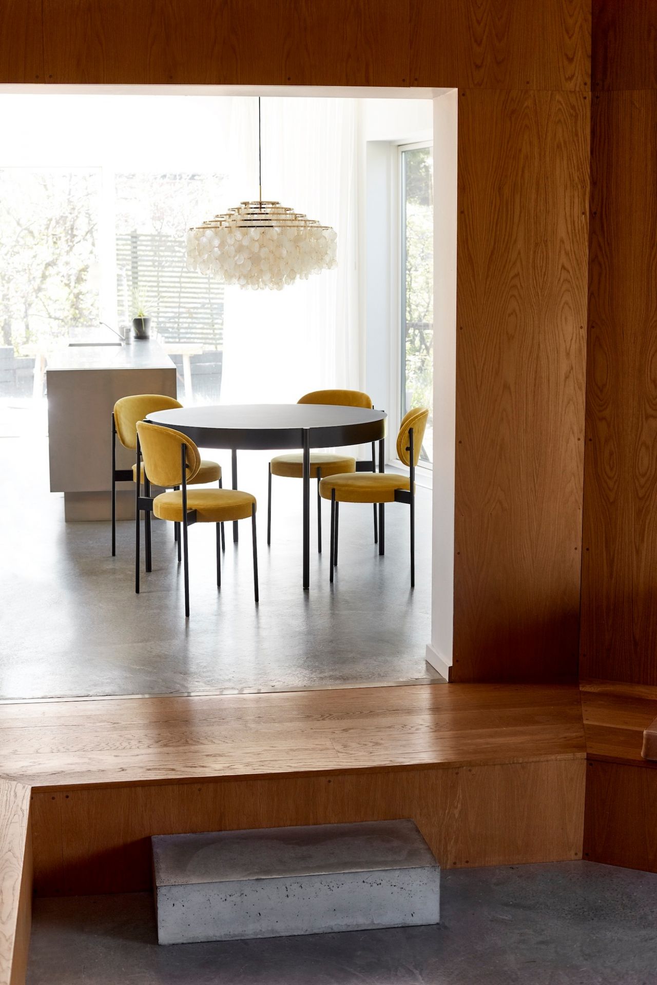 Series 430 Table Verpan