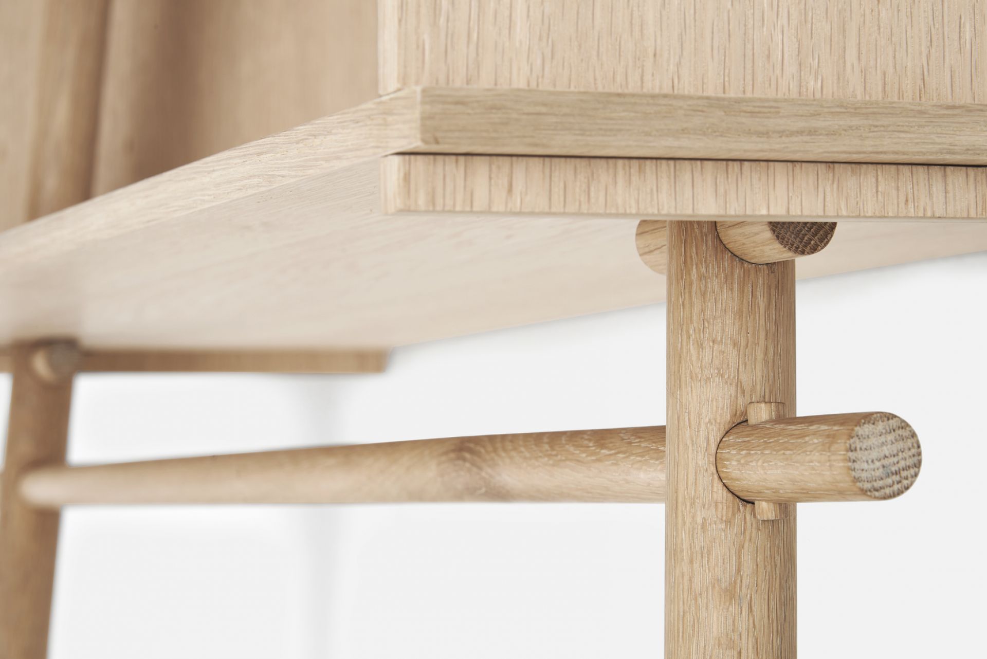 Töjbox Wardrobe Woud Wx80 cm oak black