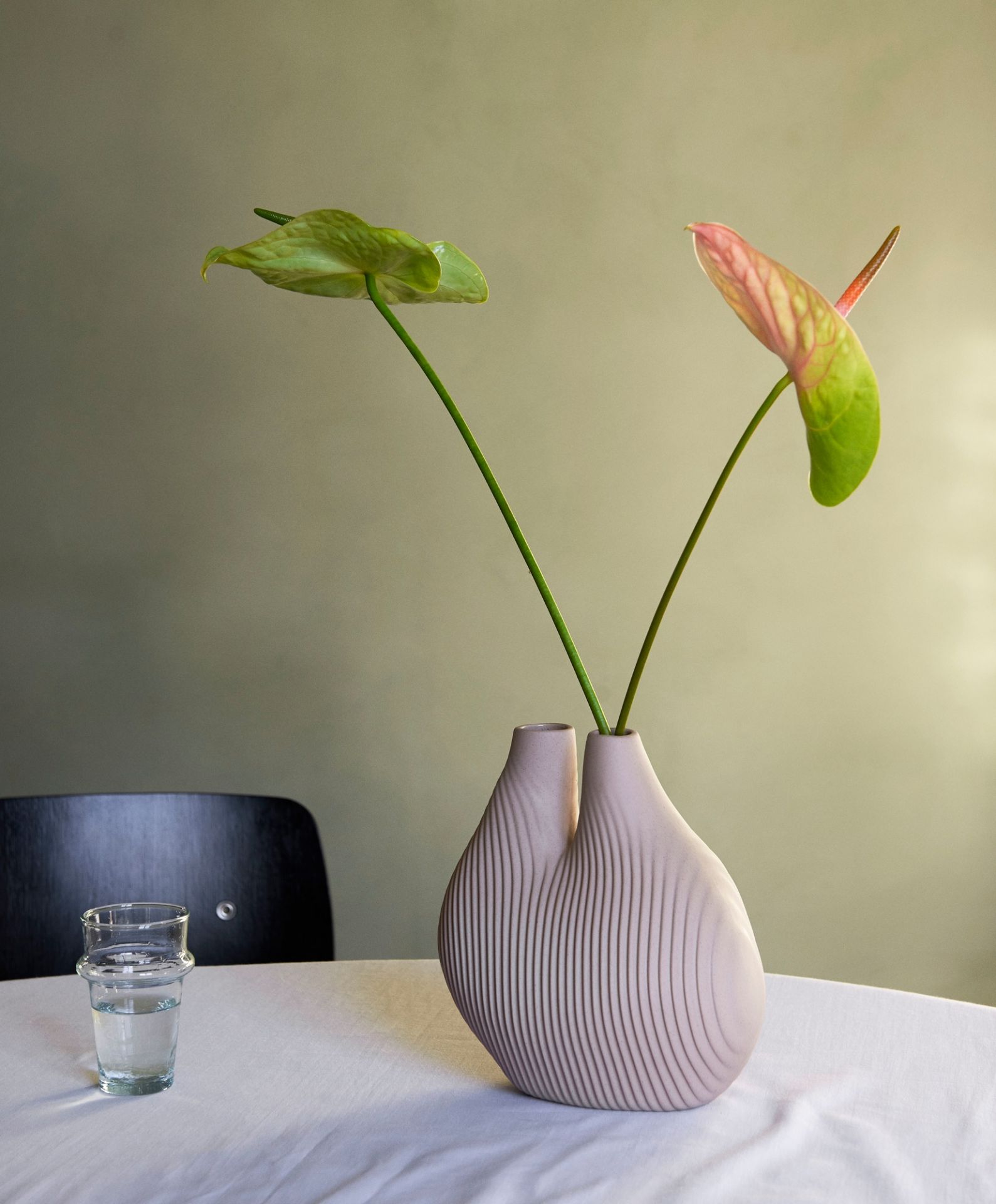 W&S Chamber Vase Hay SINGLE PIECES