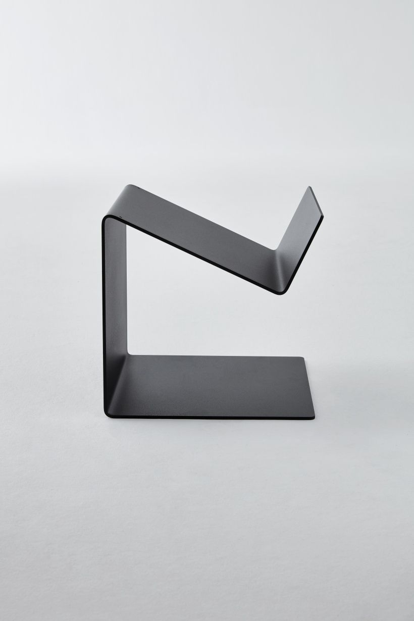Buk side table Müller Möbelwerkstätten