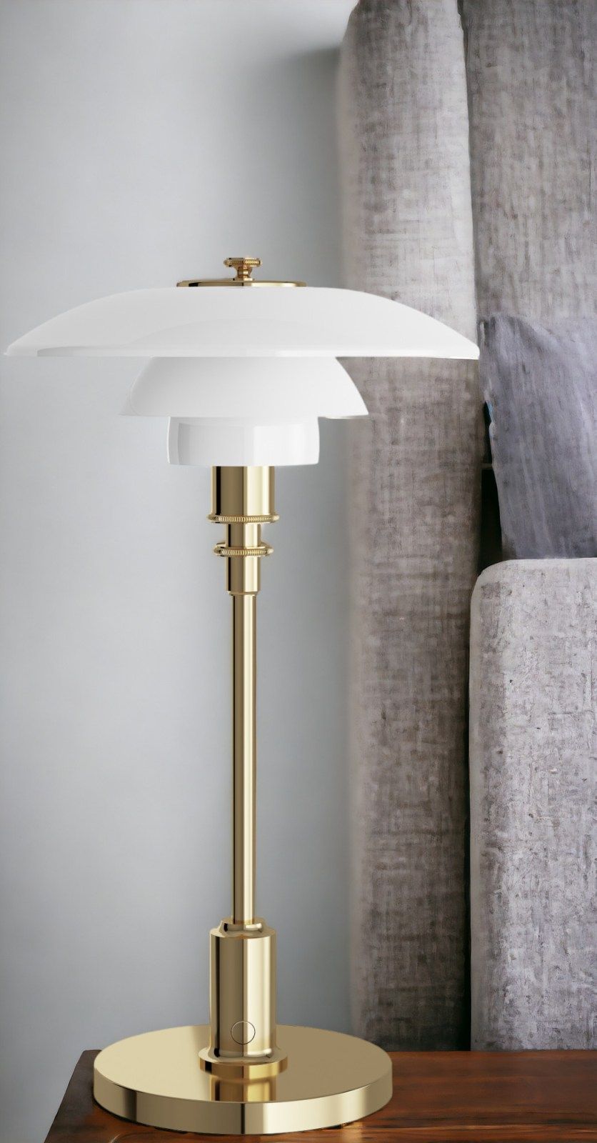 PH 2/1 Portable rechargeable lamp / table lamp Louis Poulsen Brass